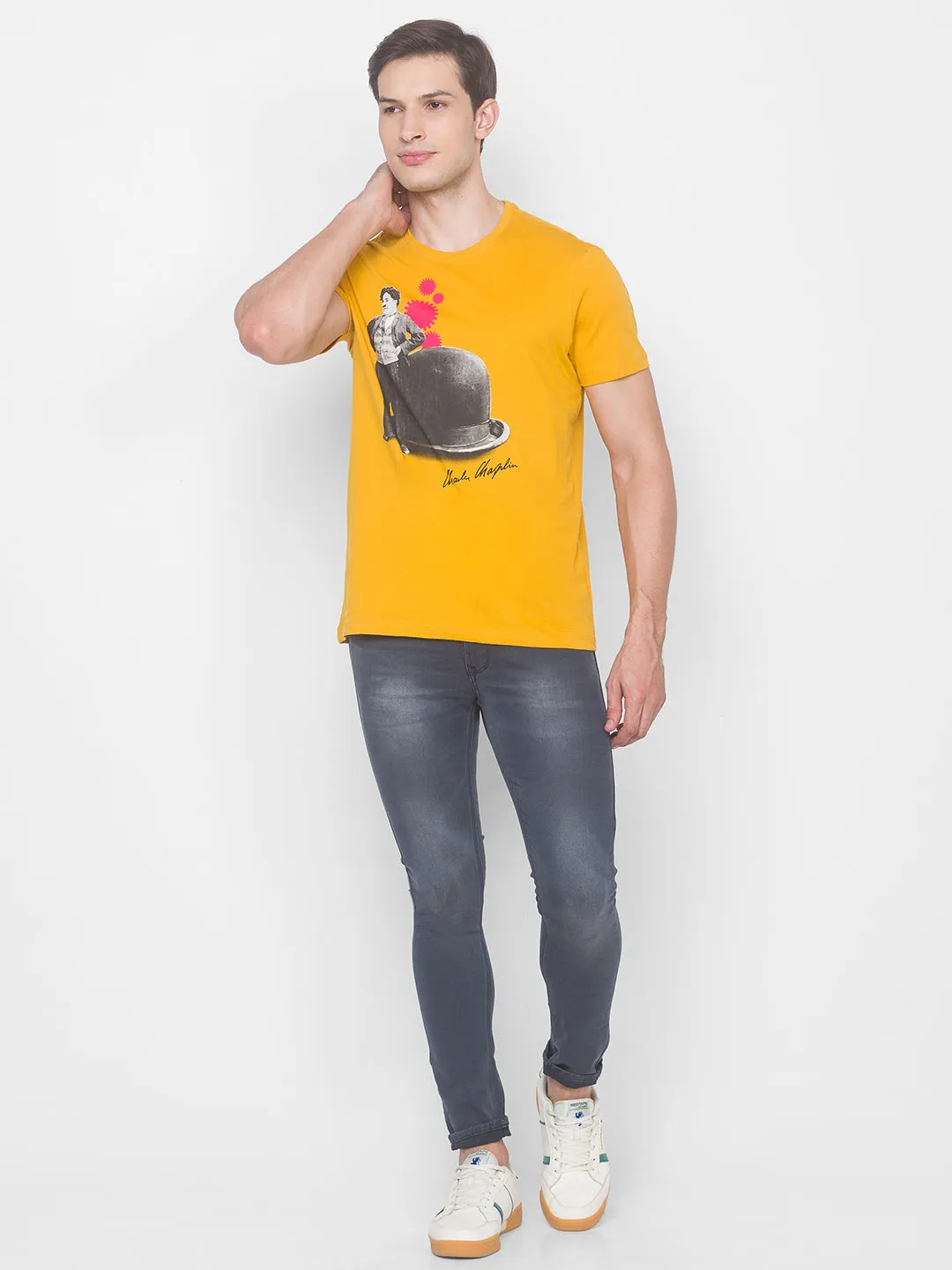 Charlie Chaplin Spykar Men Yellow Cotton Slim Fit Round Neck T-Shirt