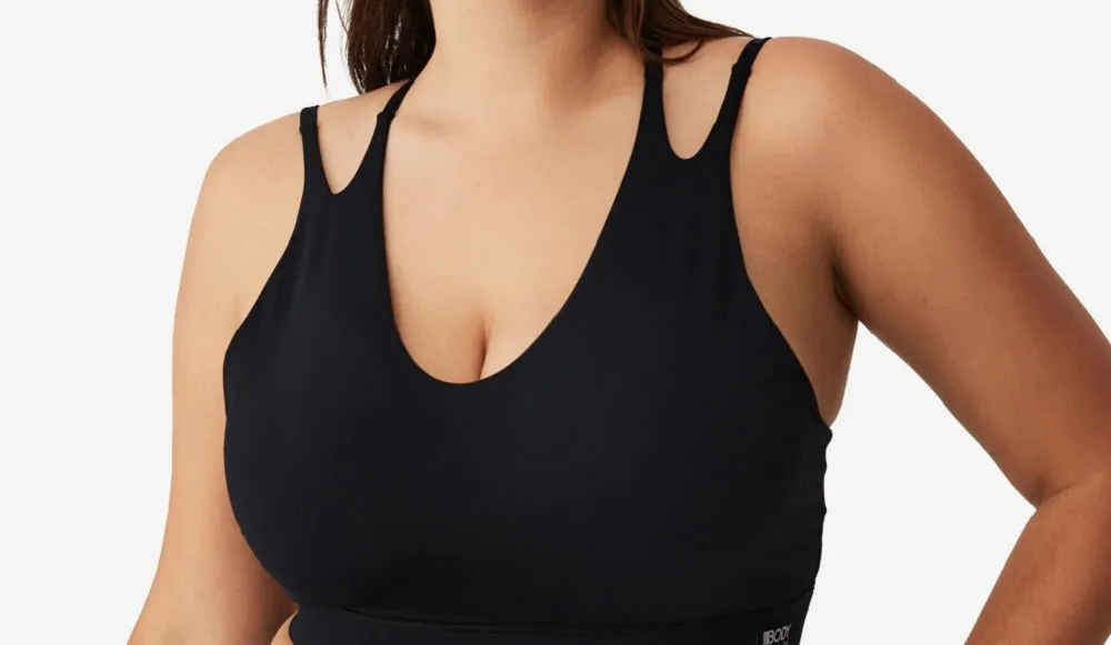 COTTON ON Women's Active Ultimate Workout Crop Top Black