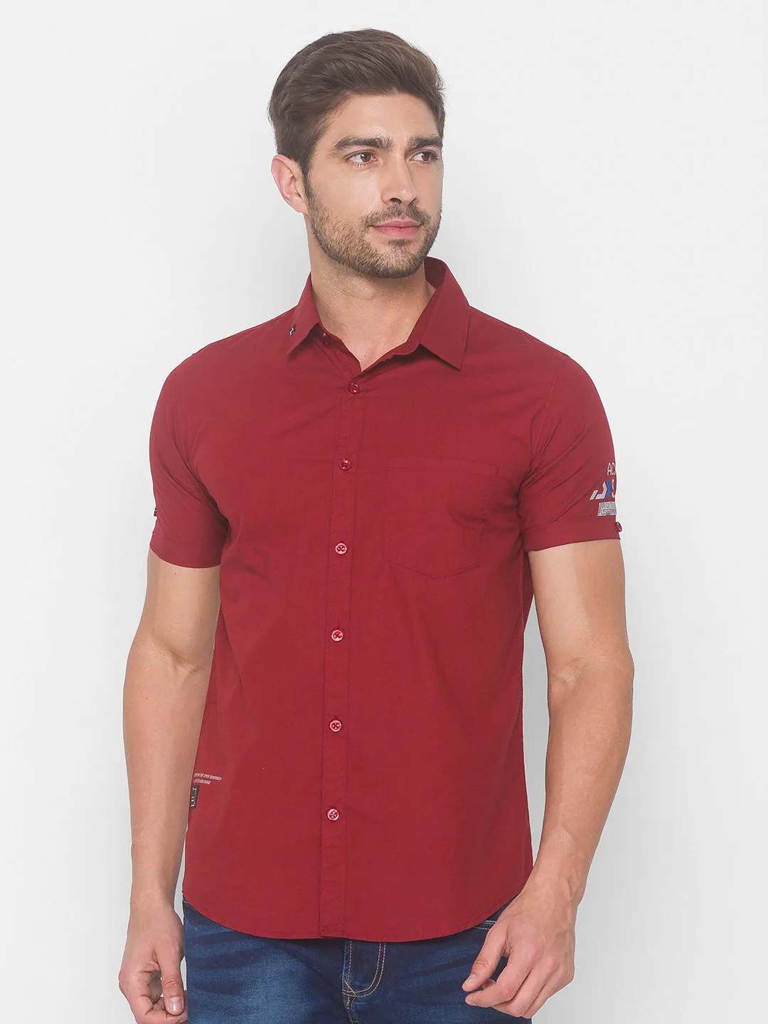 Spykar Men Deep Red Cotton Casual Slim Fit Shirt