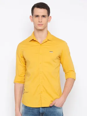 Spykar Men Yellow Solid Casual Shirt